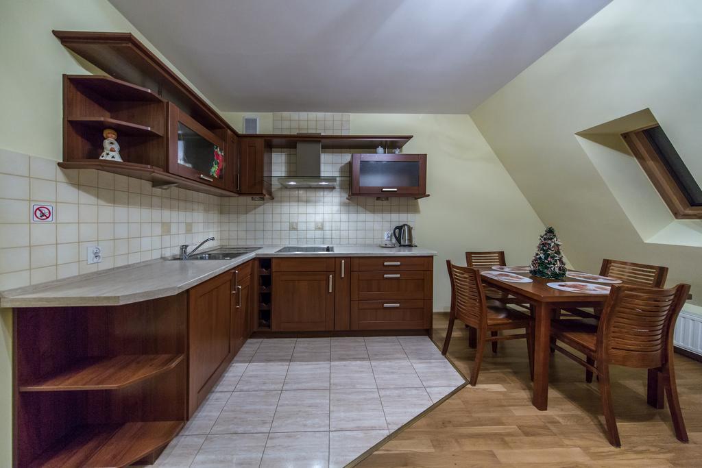 Apart4You Apartament Meteor ザコパネ エクステリア 写真